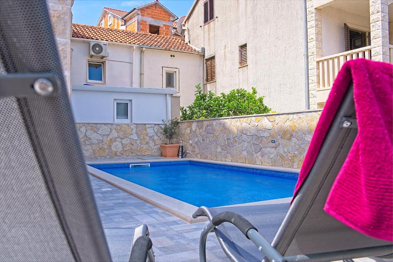 Luxury Apartment "Blue Diamond" Postira Buitenkant foto