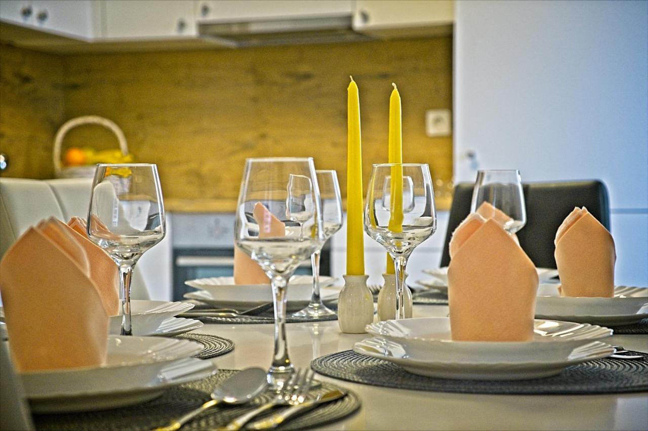 Luxury Apartment "Blue Diamond" Postira Buitenkant foto